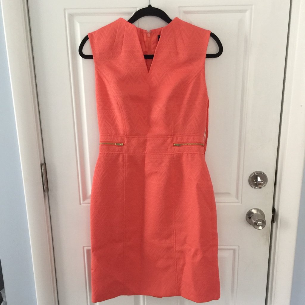 Tahari Coral Sheath Dress Size 4